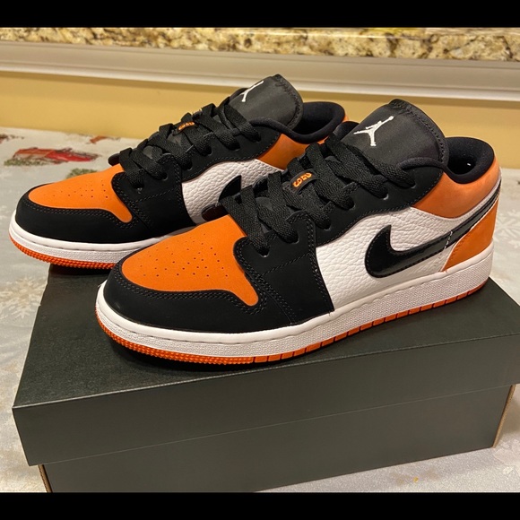 air jordan 1 low orange womens